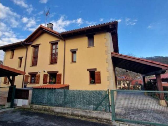 Casa en venta en Pesués, Val De San Vicente