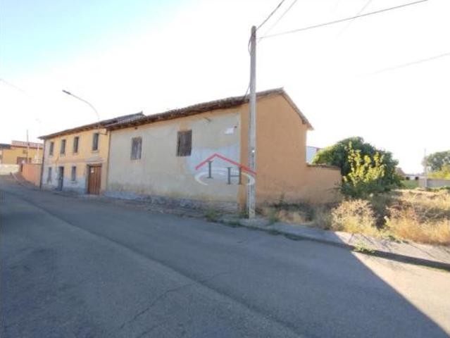 Casa en venta en Valdefresno, Castilla y León