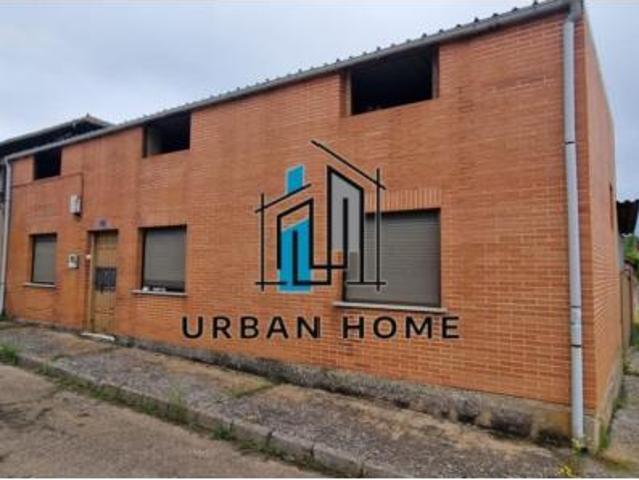 Casa en venta en Valdefresno, Castilla y León