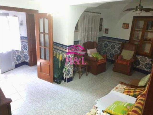 Casa en venta en Valdefuentes, Extremadura