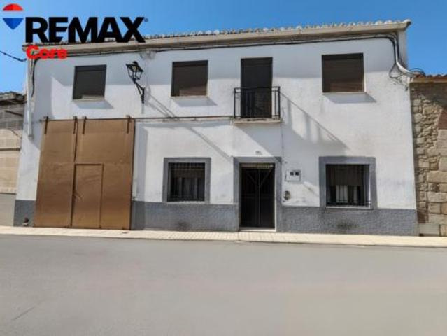 Casa en venta en Valdefuentes, Extremadura