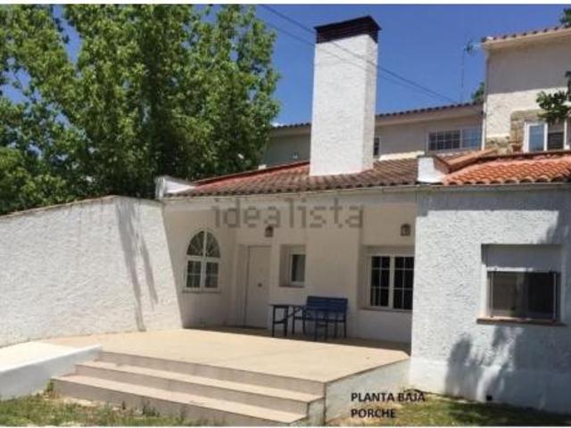 Casa en venta en Valdemorillo, Madrid