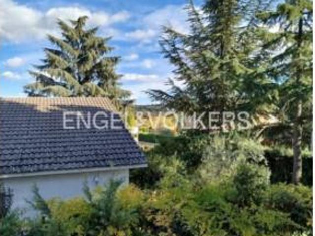 Casa en venta en Valdemorillo, Madrid