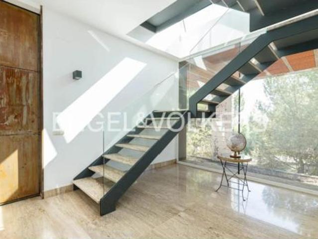 Casa en venta en Navarredonda, Valdemorillo