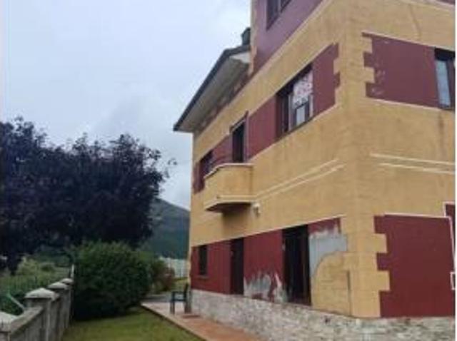 Casa en venta en El Pontigón, Valdés
