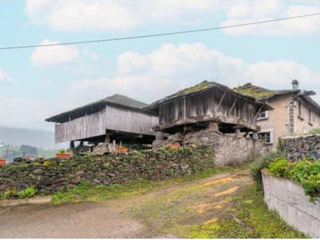Casa en venta en Valdés, Asturias