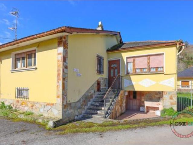 Casa en venta en Valdés, Asturias