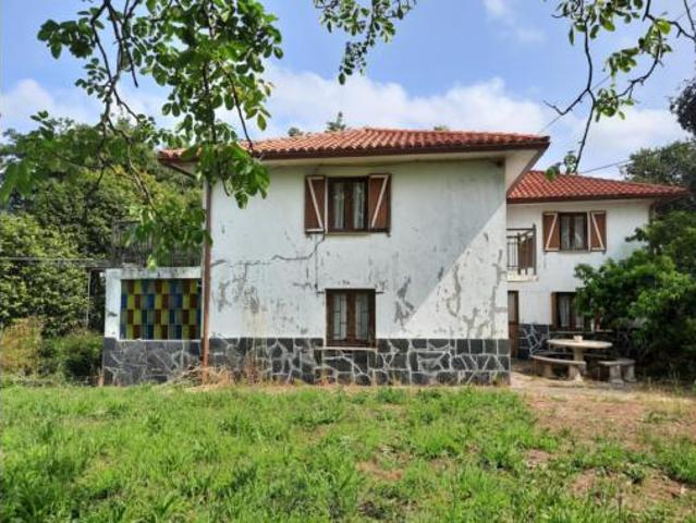 Casa en venta en Meirás, Ferrol