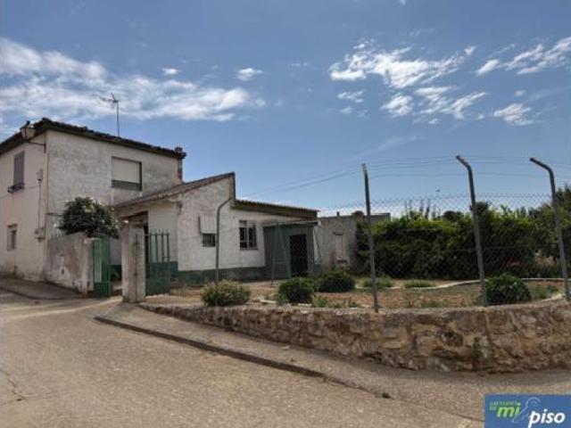 Casa en venta en Valdunquillo, Castilla y León