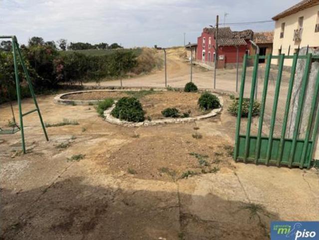 Casa en venta en Valdunquillo, Castilla y León