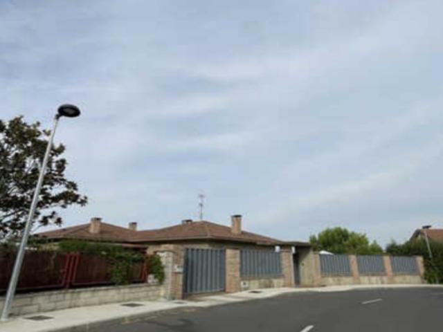 Casa en venta en Valencia De Don Juan, Castilla y León