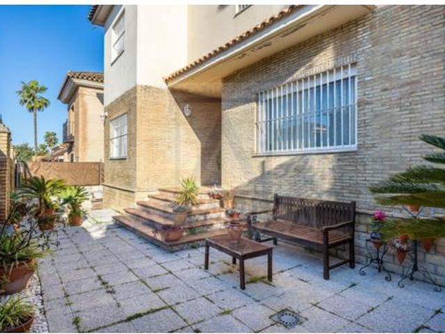 Casa en venta en Valencina De La Concepción, Andalucía