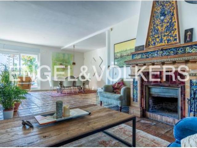 Casa en venta en Valencina De La Concepción, Andalucía