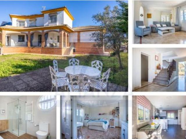 Casa en venta en Valencina De La Concepción, Andalucía