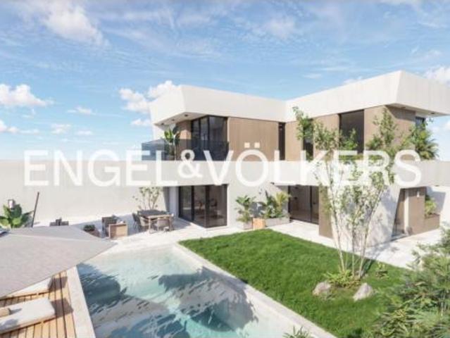 Casa en venta en Valencina De La Concepción, Andalucía