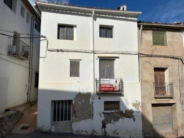 Casa en venta en l'Alt Palància, Valencia