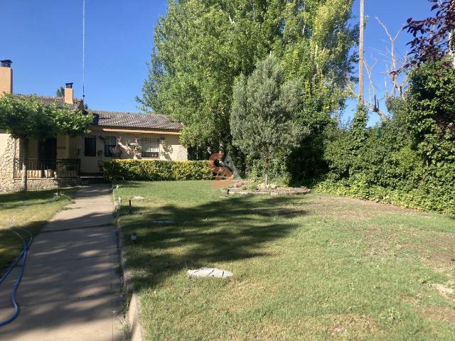 Casa en venta en Cubillas De Santa Marta, Castilla y León