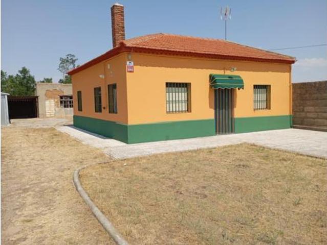 Casa en venta en Valladolid, Los Viveros