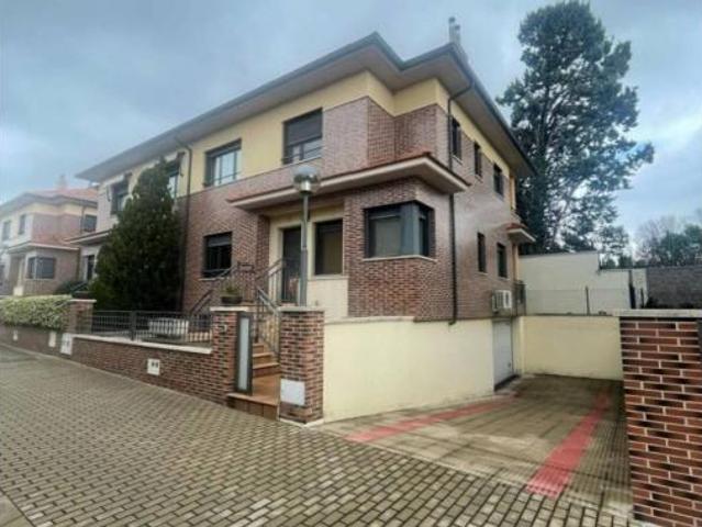 Casa en venta en La Victoria, Valladolid