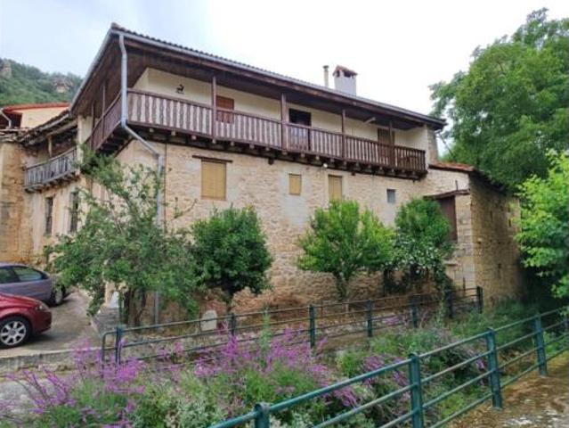 Casa en venta en Valle De Manzanedo, Castilla y León