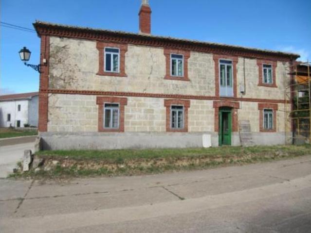 Casa en venta en Valle De Valdelucio, Castilla y León