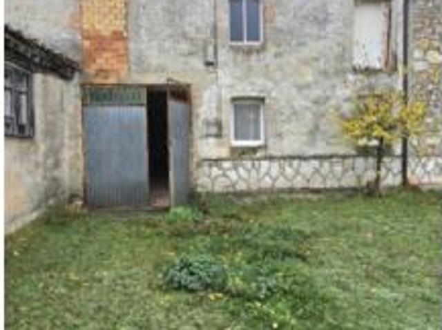 Casa en venta en Valle De Valdelucio, Castilla y León
