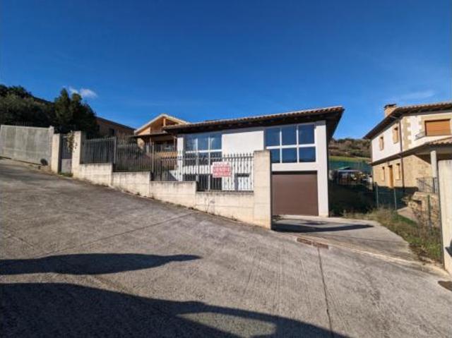 Casa en venta en Estellerria, Navarra