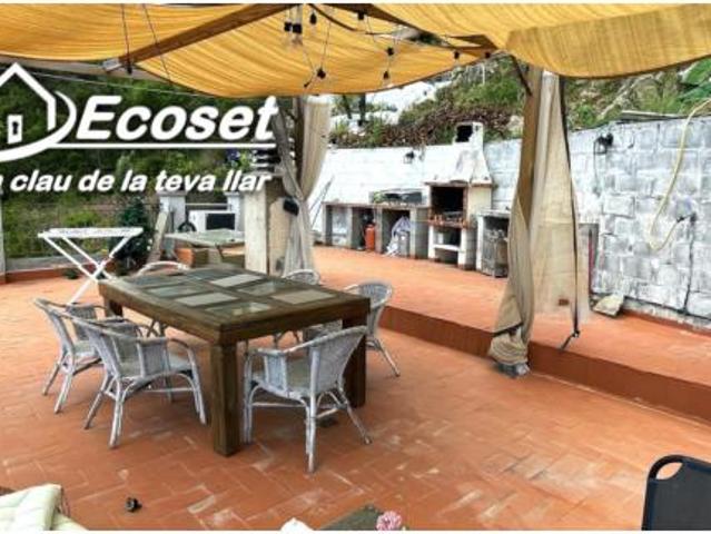 Casa en venta en Vallirana