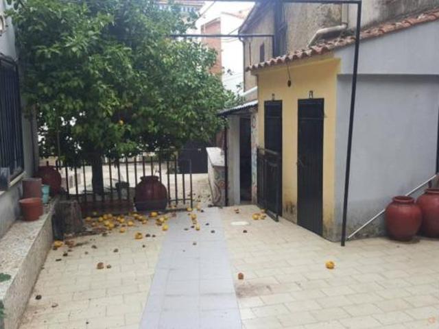 Casa en venta en Valverde Del Fresno, Extremadura