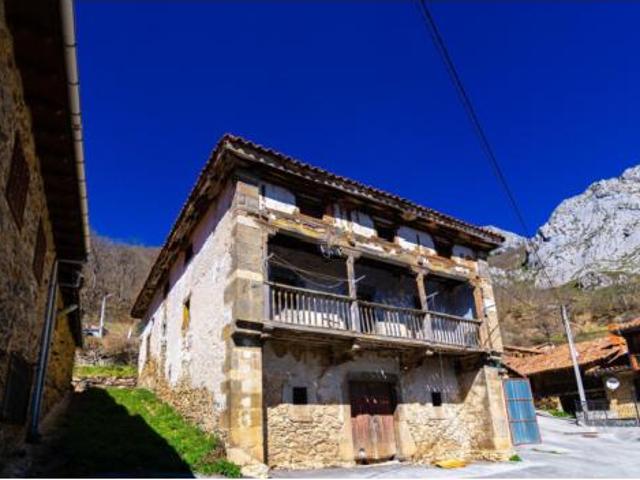 Casa en venta en Vega De Liébana, Cantabria