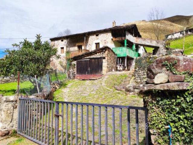 Casa en venta en Vega De Pas, Cantabria