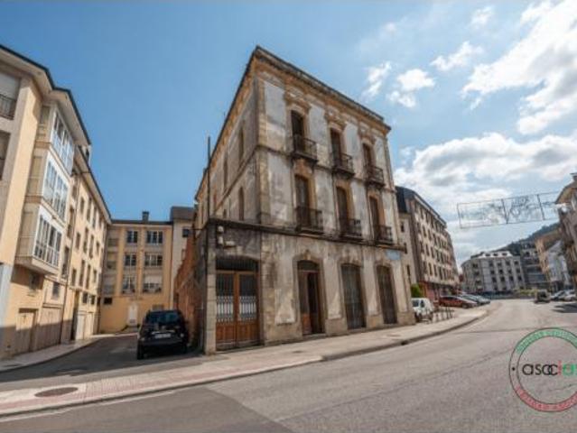 Casa en venta en Taramundi, Asturias
