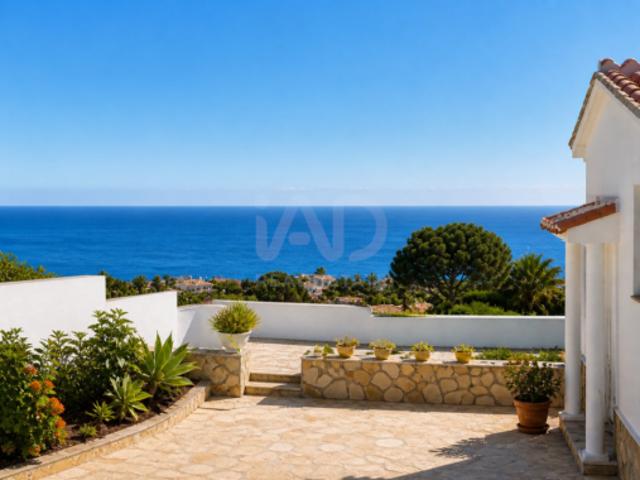 Casa en venta en Benajarafe, La Axarquía