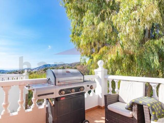Casa en venta en Urbanización Los Algarrobos, Vélez-Málaga