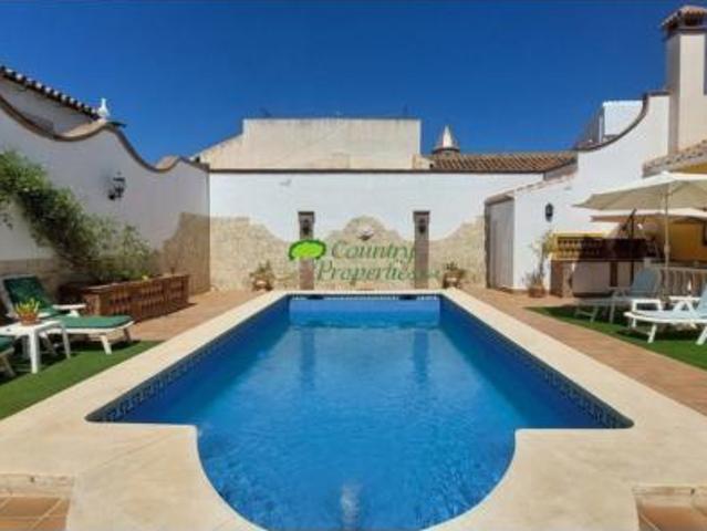 Casa en venta en La Gloria, La Axarquía