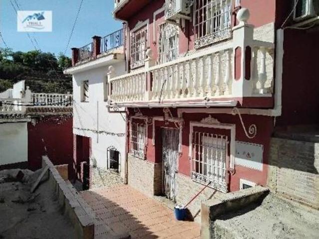 Casa en venta en La Gloria, La Axarquía