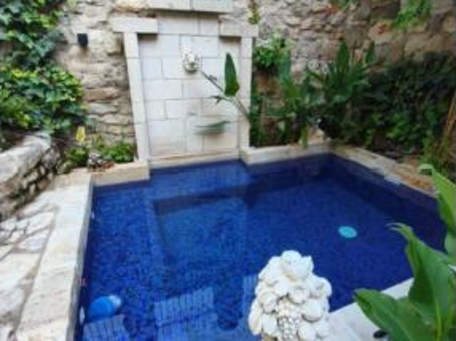 Casa en venta en Velilla De Cinca, Huesca