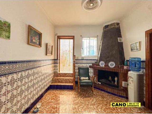 Casa en venta en Viator, Andalucía