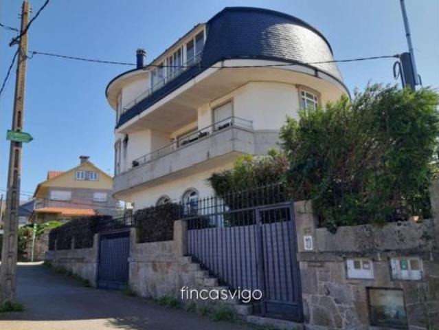 Casa en venta en Alcabre, Vigo
