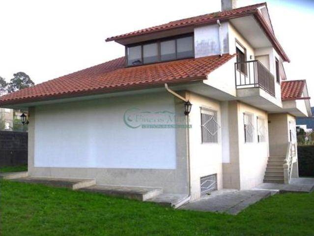 Casa en venta en Bembrive, Vigo