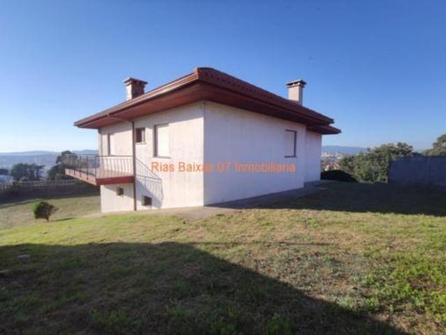Casa en venta en Castrelos, Vigo