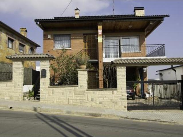 Casa en venta en Viladecans, l'Alba-rosa