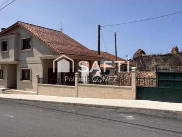 Casa en venta en Vilagarcía de Arousa, O Salnés