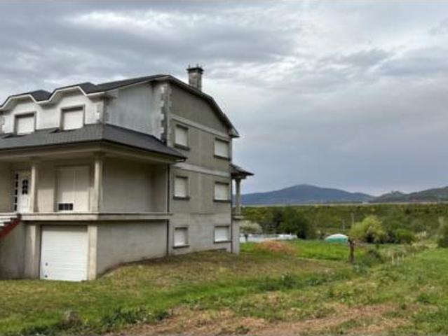 Casa en venta en Vilagarcía de Arousa, O Salnés