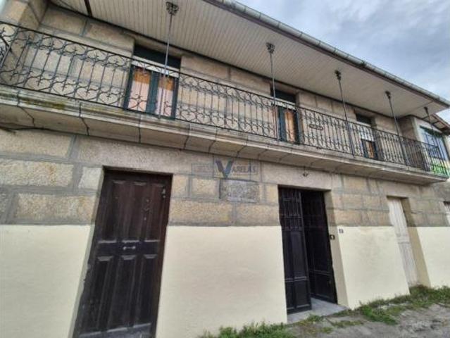 Casa en venta en Ourense, Galicia