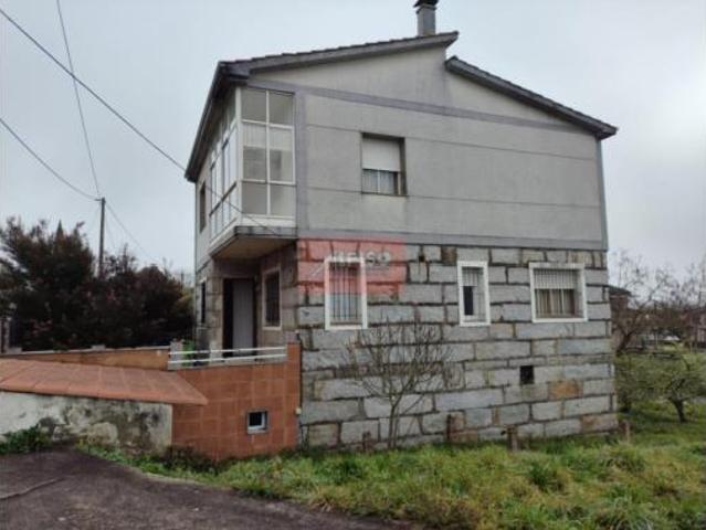 Casa en venta en Ourense, Galicia