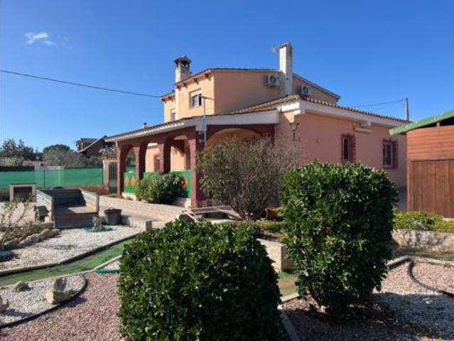 Casa en venta en el Camp de Túria, Valencia