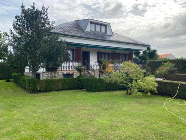 Casa en venta en Vilanova de Arousa, O Salnés