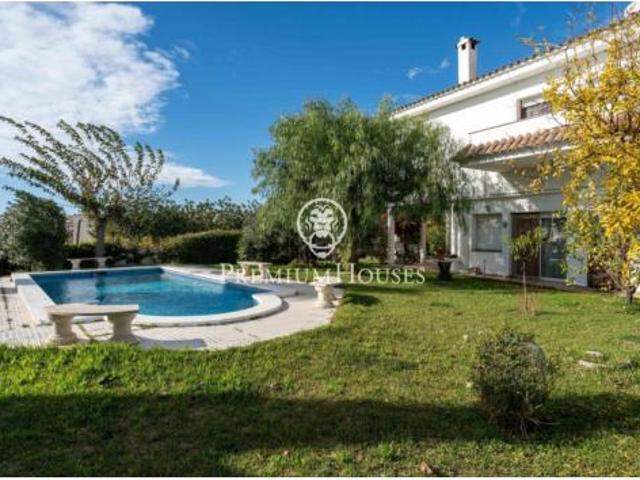 Casa en venta en Santa Maria, Garraf