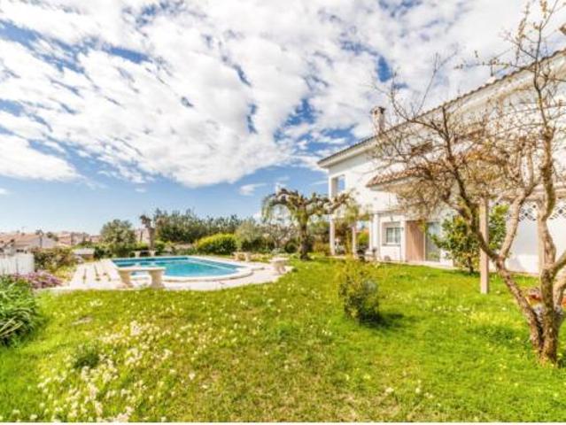 Casa en venta en Santa Maria, Garraf